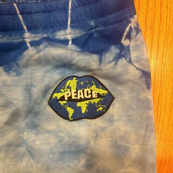 Lauren Moshi Tie Dye Peace Lips Sweatpants - Picture 3 of 8